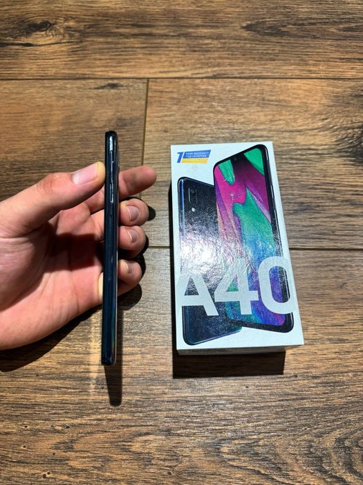 Samsung A40 sotiladi