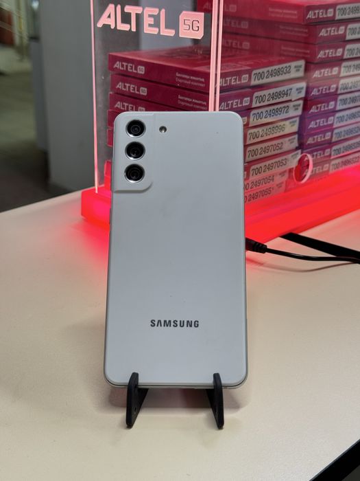 S21 FE 5G белый продается