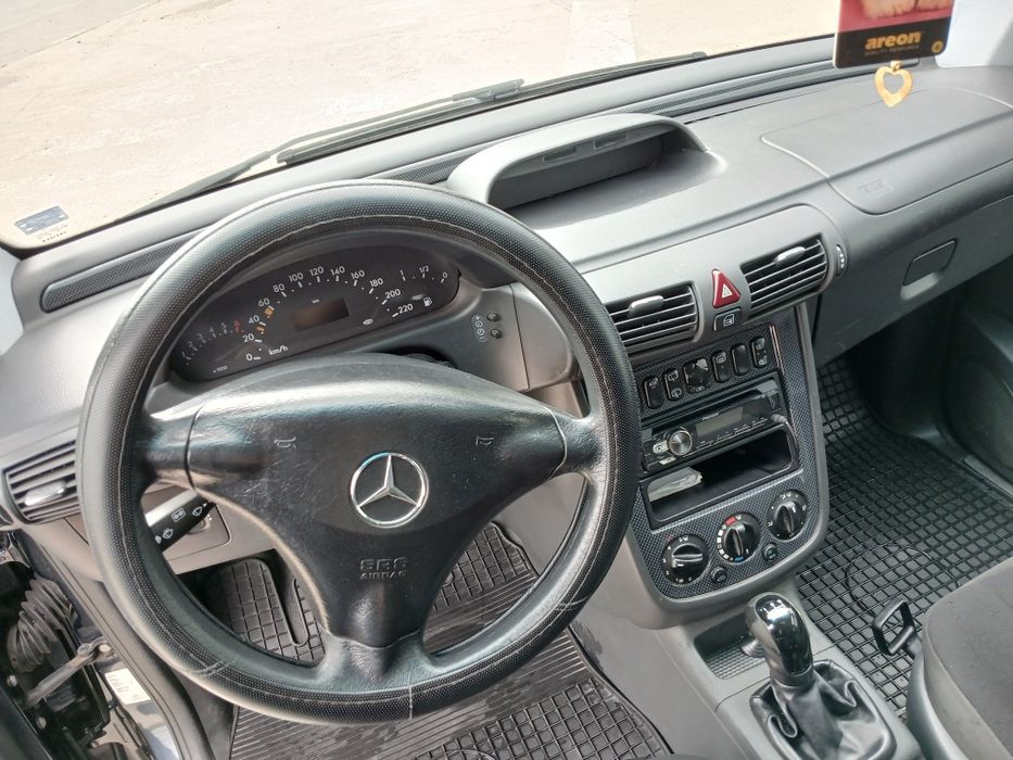 Mercedes vaneo 1.6 бензин 100 коня