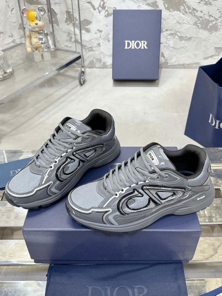 Сникърси Dior B30