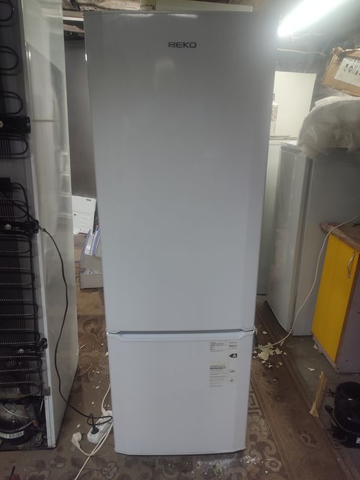 Продам холодильник!