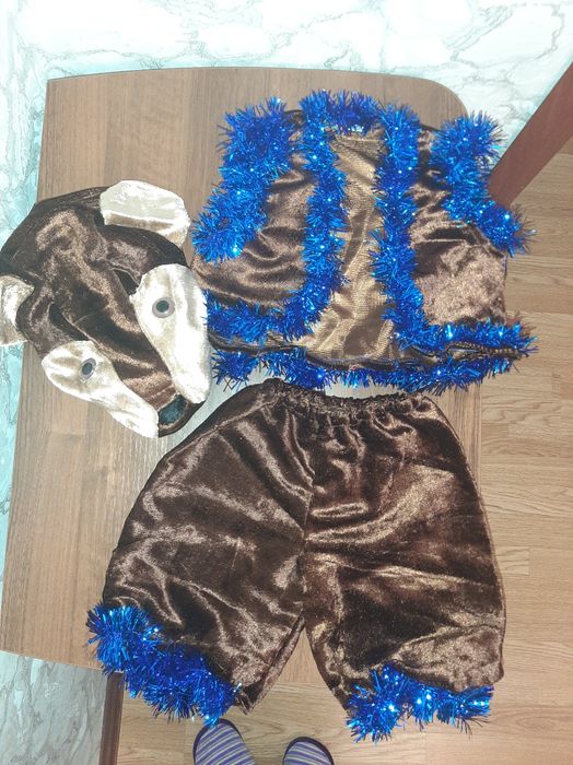 Новогодний костюм на 2 годика.