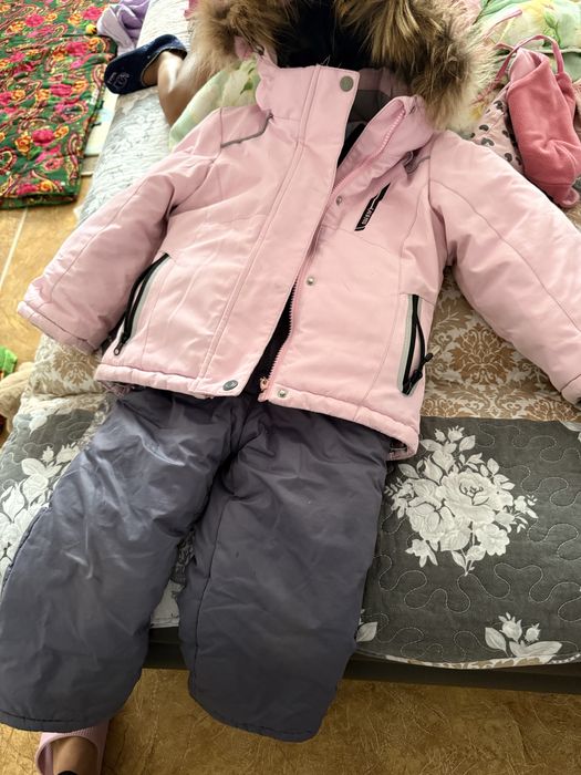 Продам  детская зимняя куртка штаны