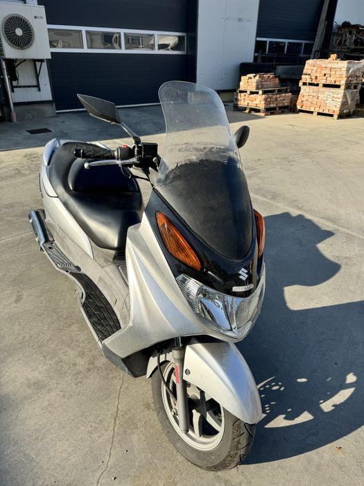 Suzuki Burgman de vanzare-150 cc