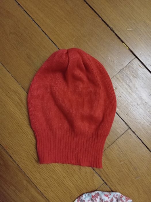 Слинг,кенгуро,подложка-несесер ,колани за прохождане, зимни шапки