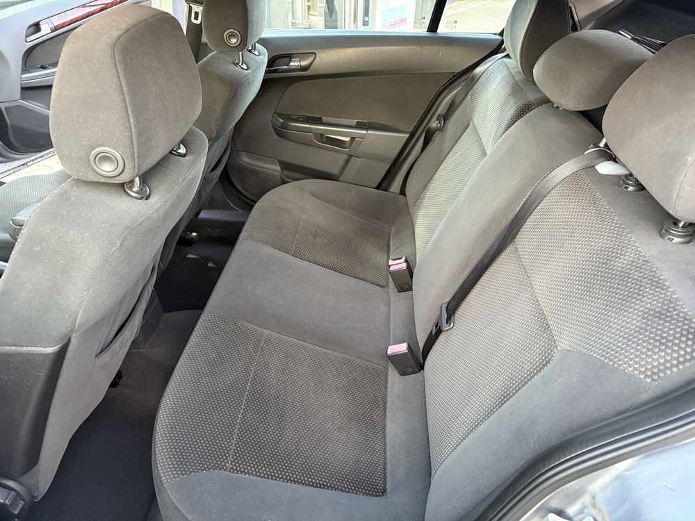 Opel Astra H  1.6i  AN 2005