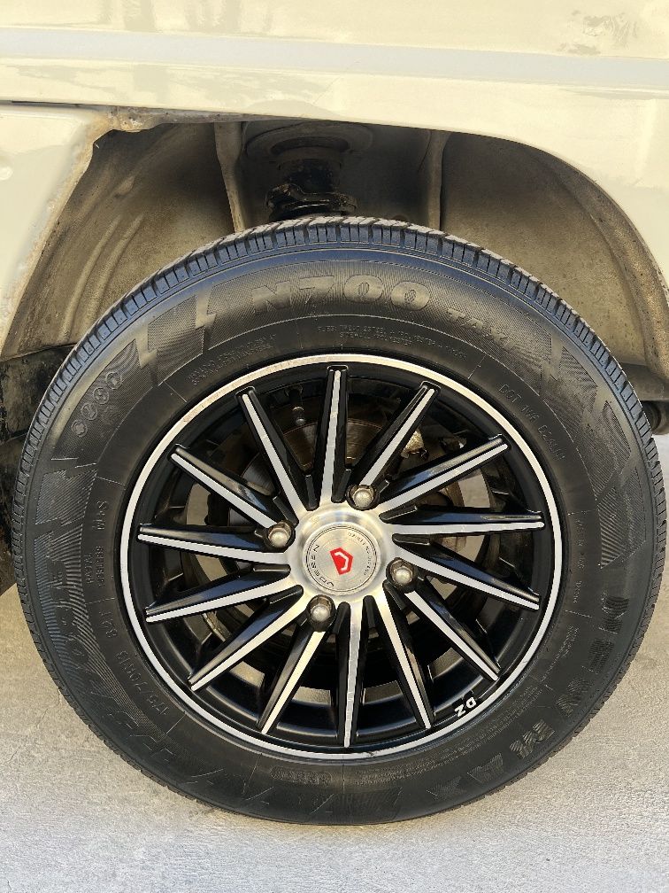 Vossen diska balon R 13 sotiladi