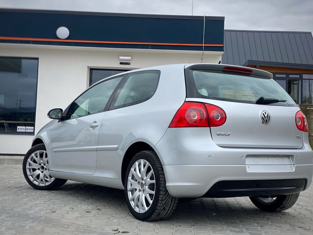 Golf 5 1.9 TDI 105 CP