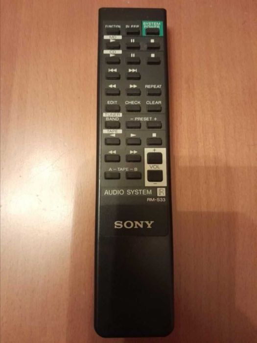 Muzikalniy sentr Sony mhs 701