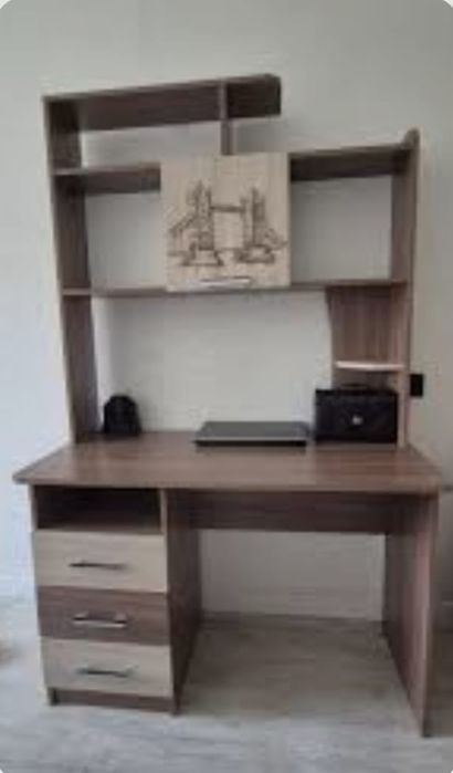 Мебель десткая двухяростная кровать со шкафами для одежды и стол