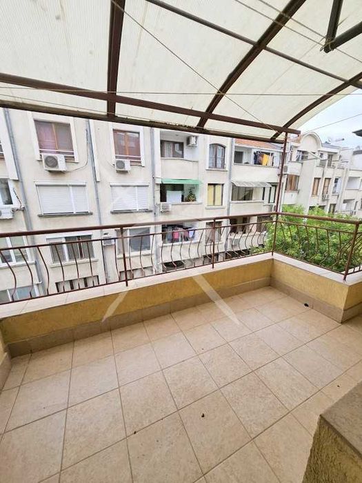 Продава се Тристаен апартамент в Бургас, Възраждане - 114 кв.м за 1799 €/кв.м - Снимка #7