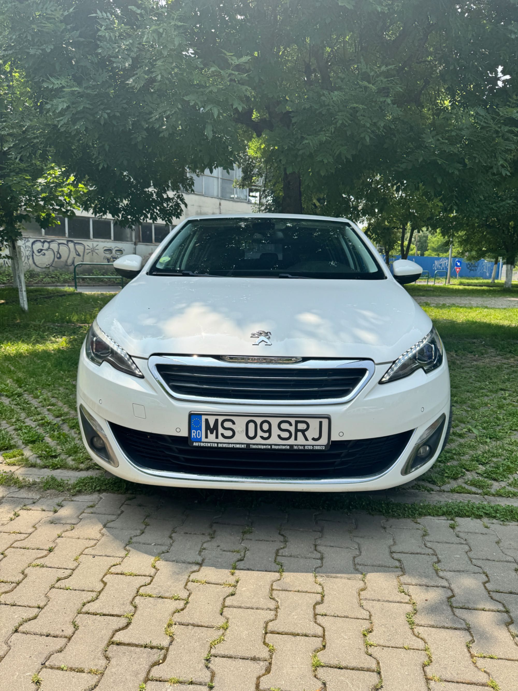Peugeot 308 1.6 HDi 120 CP,Euro 5, 2014 – Full LED, Navi