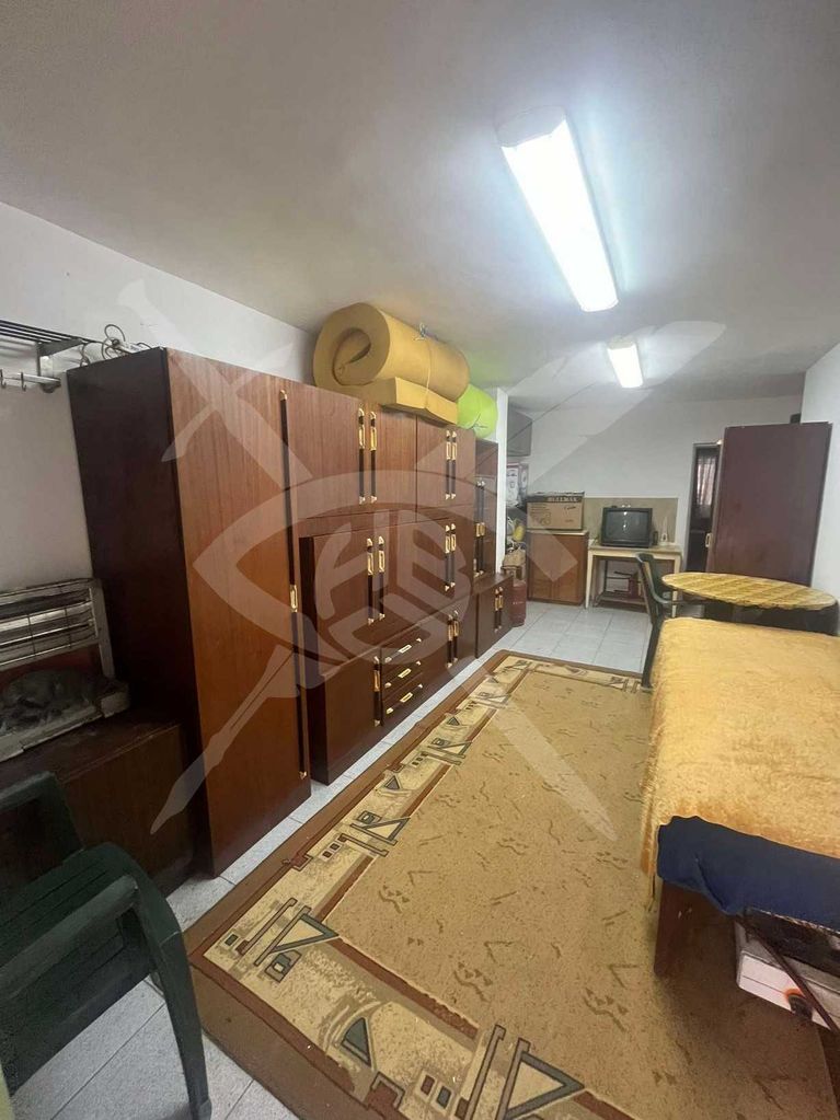 Дава се под наем Двустаен апартамент в Варна, Лятно кино Тракия - 36 кв.м за 200 € - Снимка #1