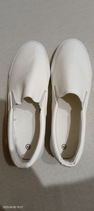 Espadrile albe noi