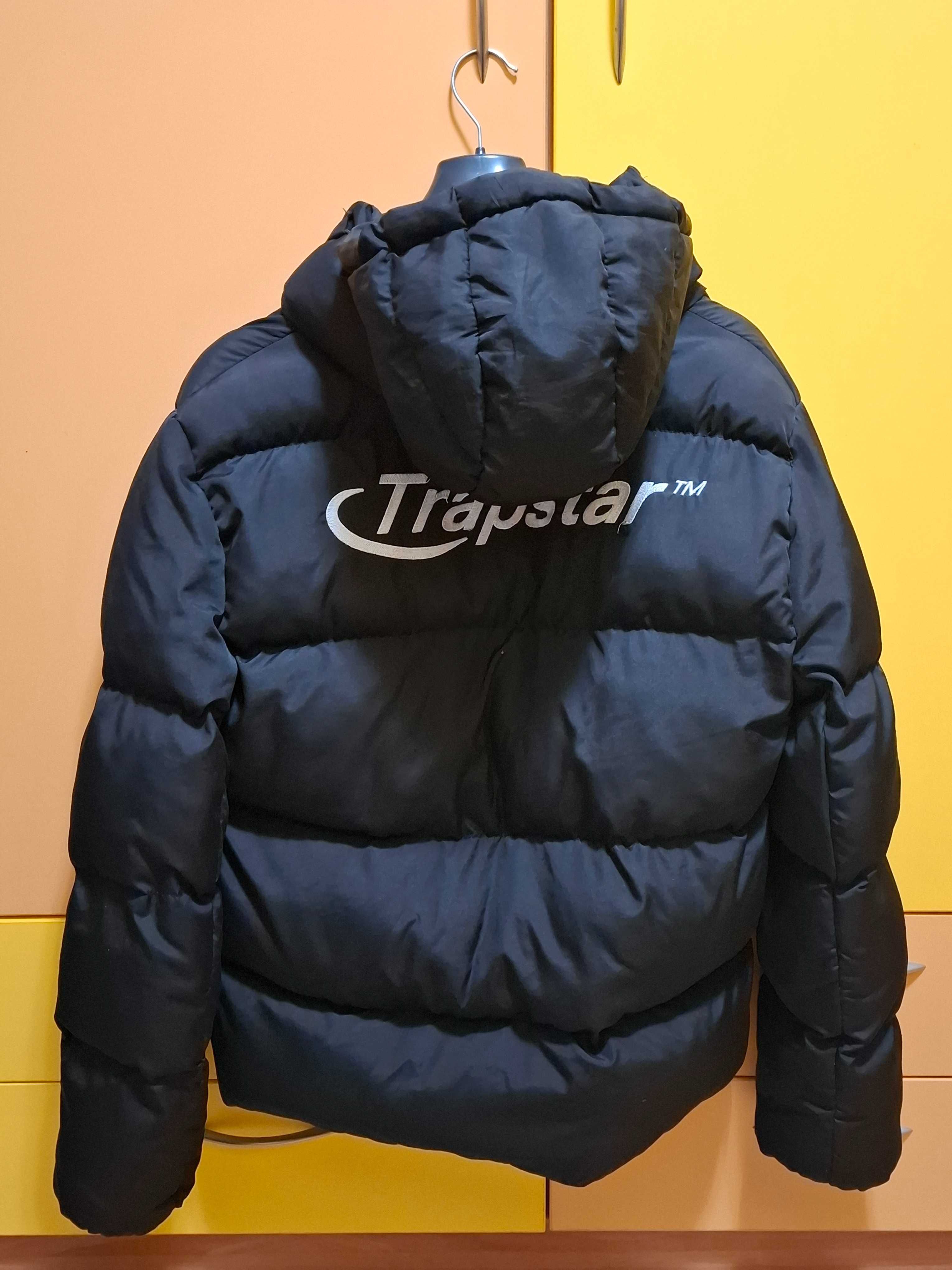 Черно яке Trapstar, размер М