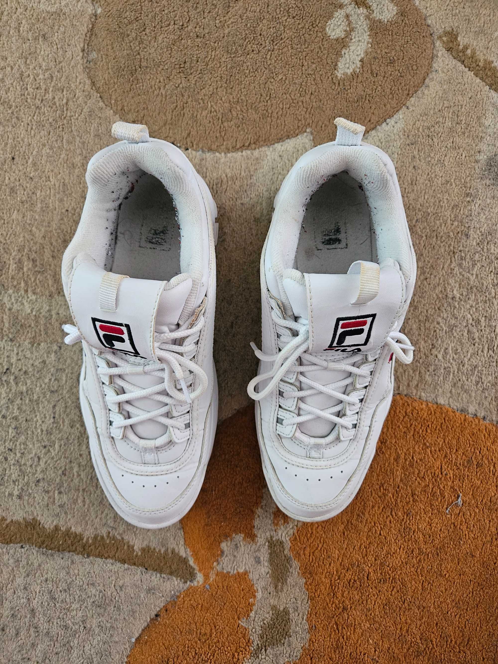 Дамски маратонки Fila номер 40