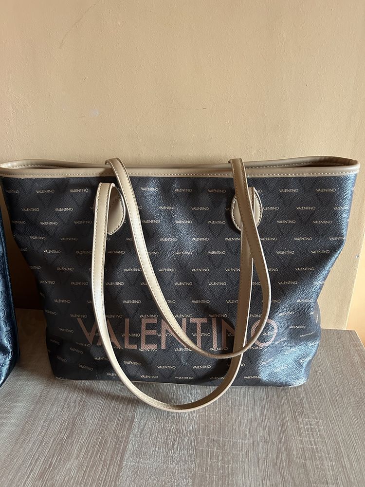 Дамски чанти guess, liu jo, versace jeans и други