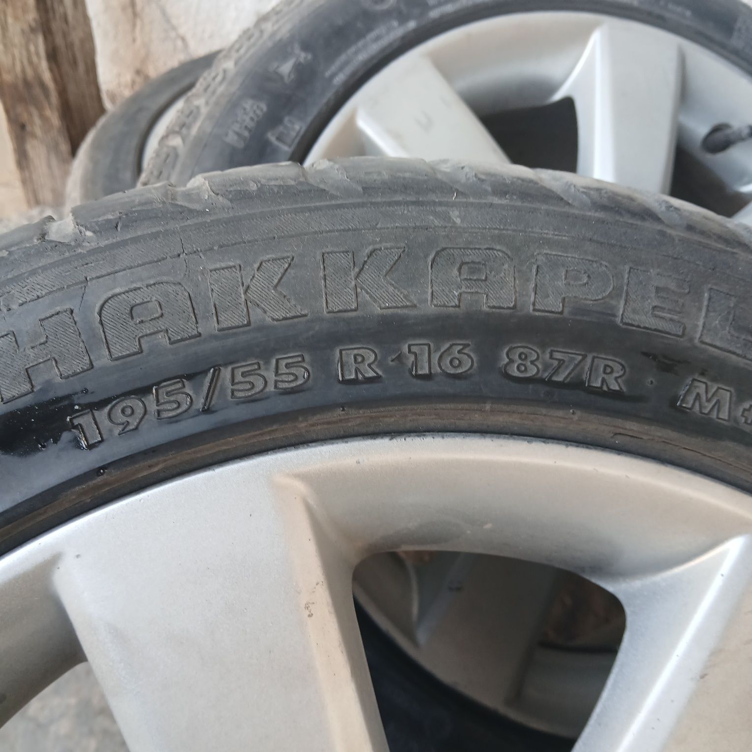 Nokian 195/55/ R16