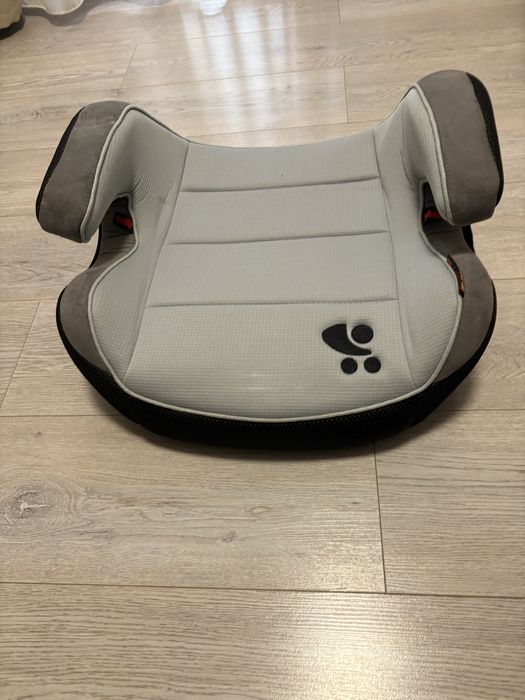 Inălțător auto, pentru copii