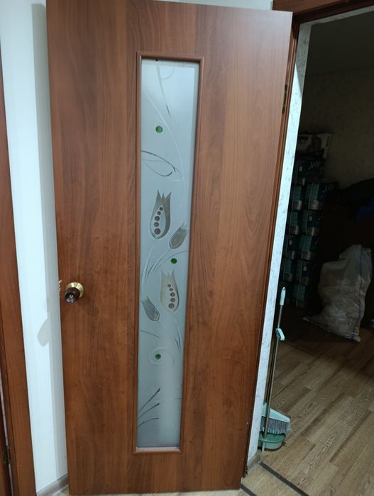 Продам межкомнатные двери