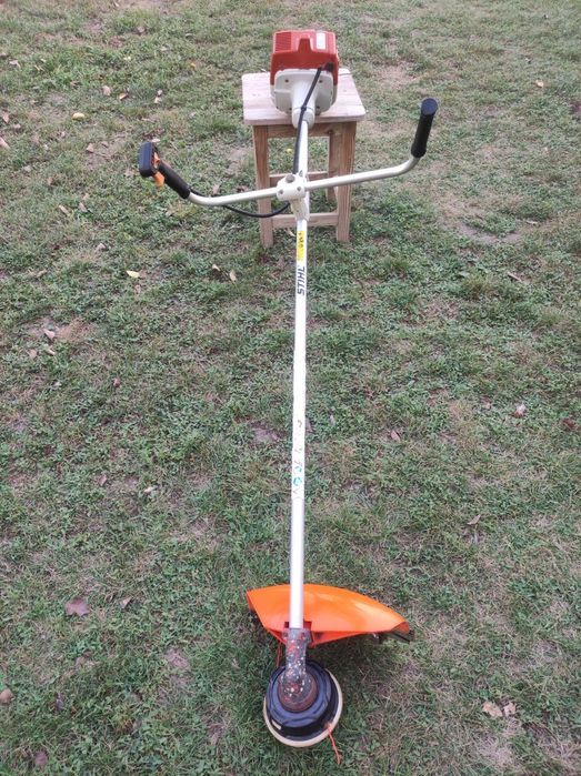 Motocoasa Stihl fs220, in stare foarte buna.