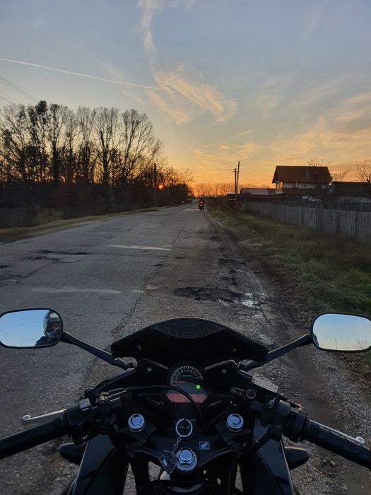 Honda CBR125r  2015
