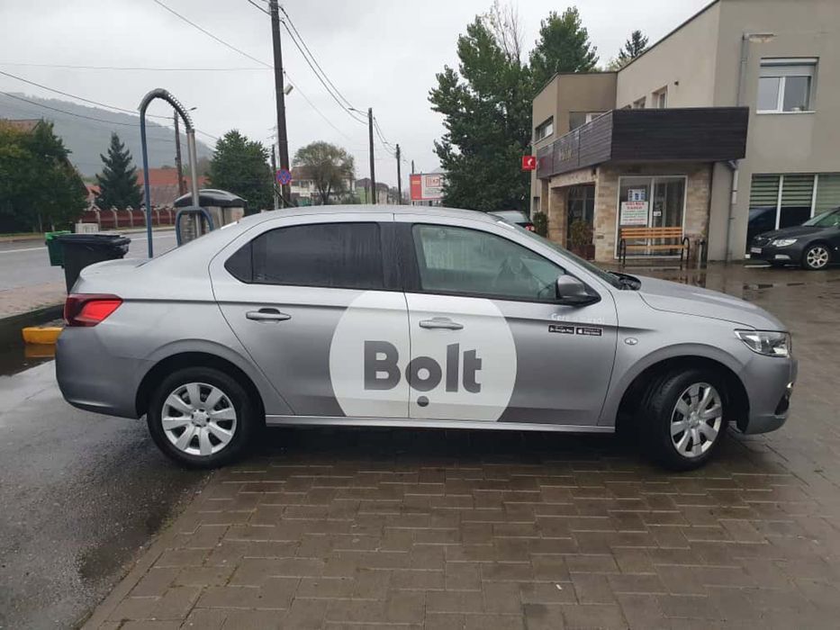 Peugeot 301 - 1.5 diesel // 2020 // colantat Bolt