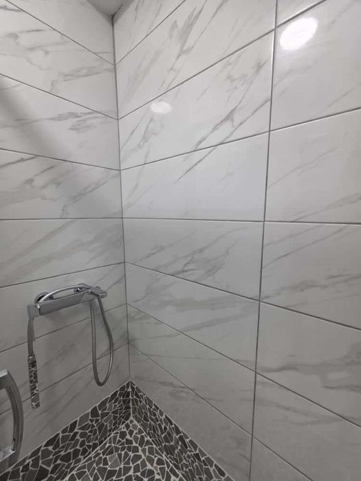 De vanzare Garsoniera Lacramioarei