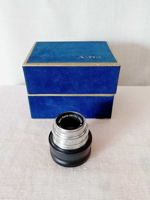 Meyer-Optik Gorlitz Trioplan 50/2.9 + Altix + luxury box