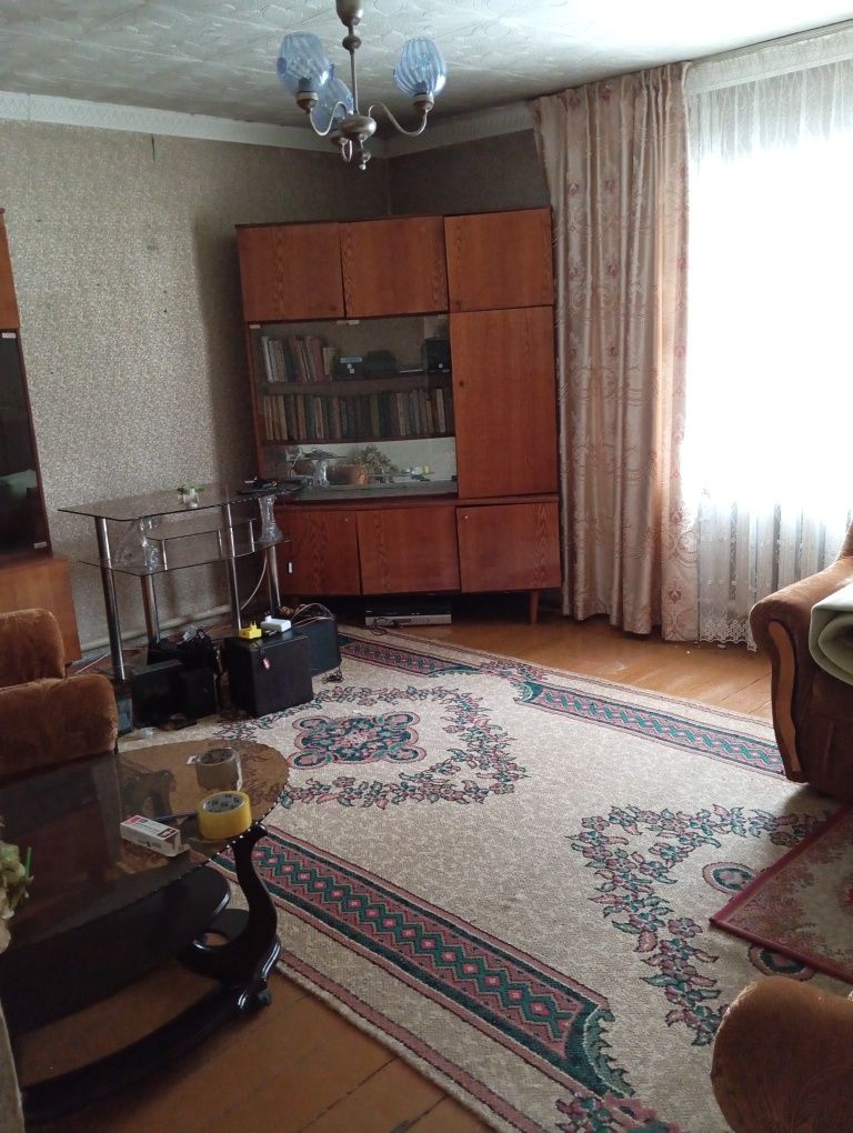 Продается дом село Таврическое