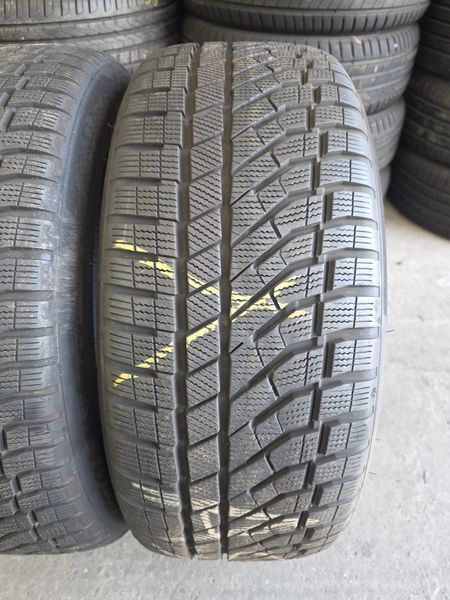 235/45/18 FALKEN 2бр