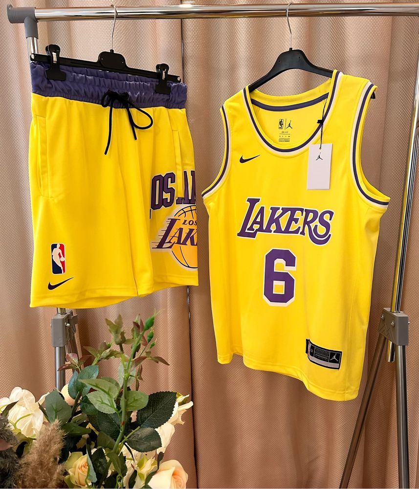 Compleu Lakers by Jordan - New Model