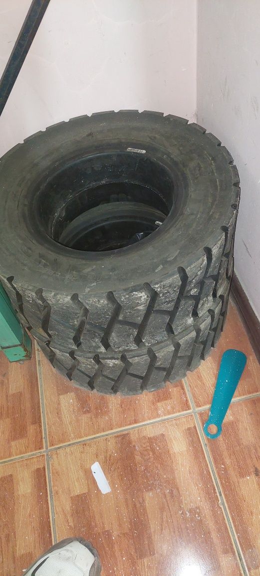 Литые  шыны для кара шин для кара