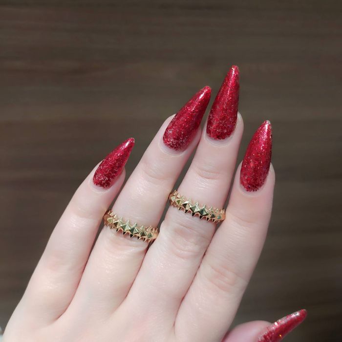 Золотое красивое кольцо Золото 585  Есть доставка.