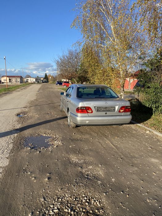 Mercedes-Benz E300 TD W210 om606 на части