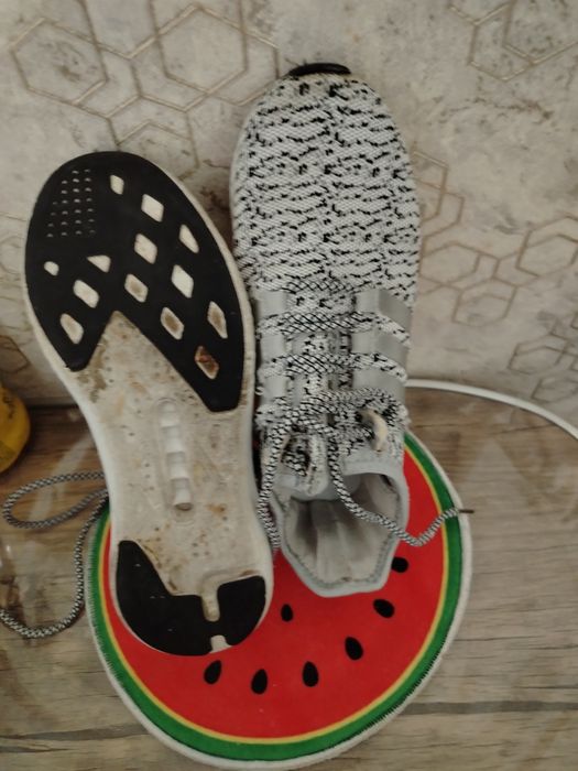 Продаю  красовки для мальчика