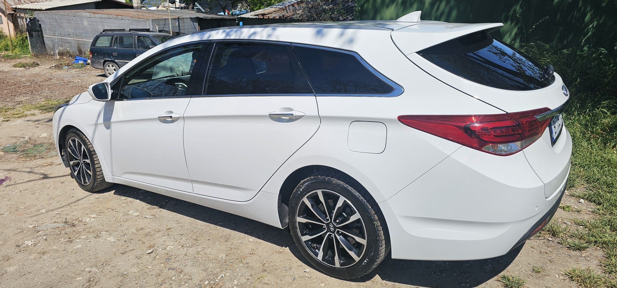 Хюндай i 40 автомат