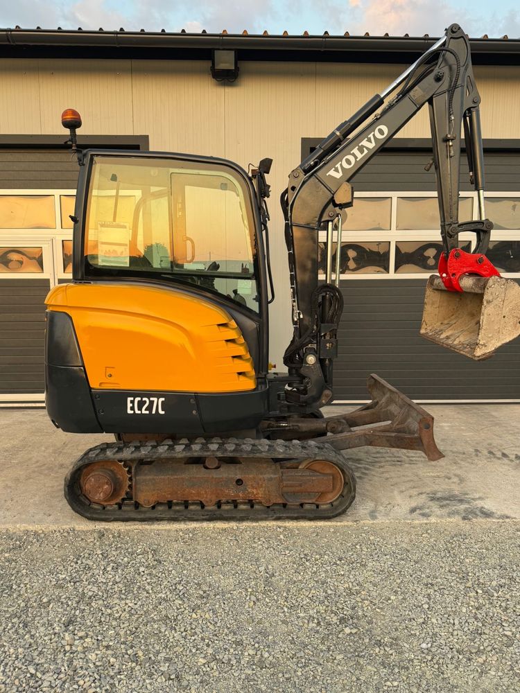 Miniescavator volvo 2,8 tone posibilitate rate fara avans