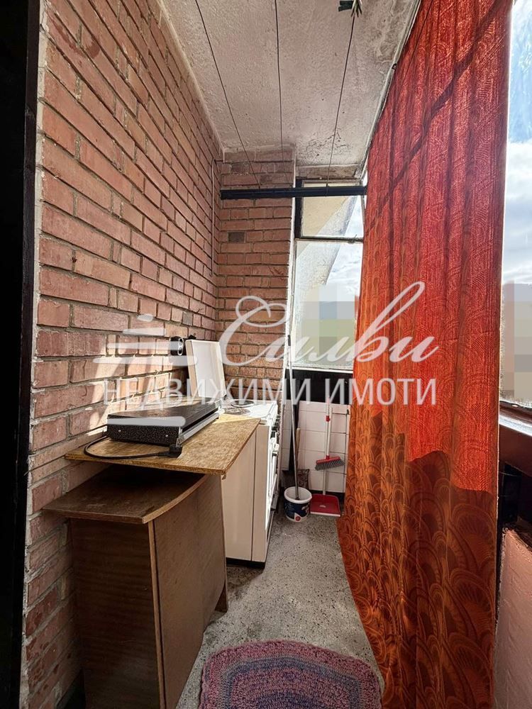 Дава се под наем Двустаен апартамент в Шумен, Център - 75 кв.м за 244.8 € - Снимка #4