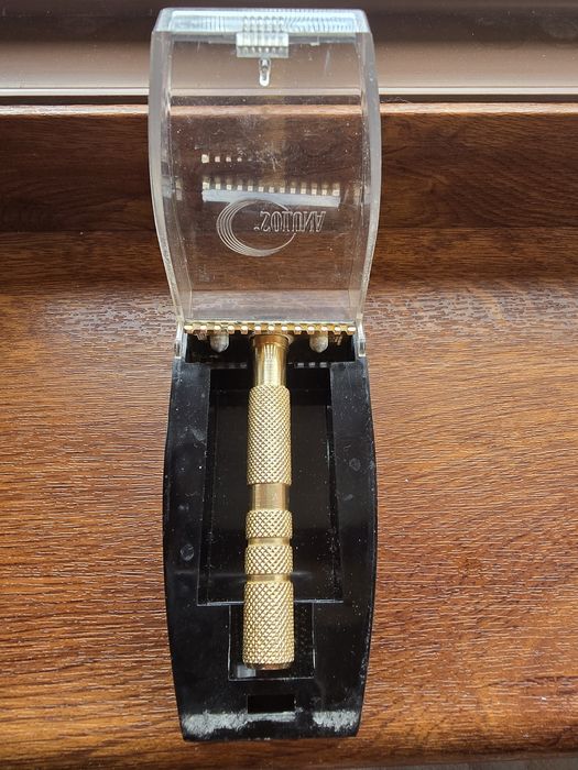 Стара самобръсначка SOLUNA