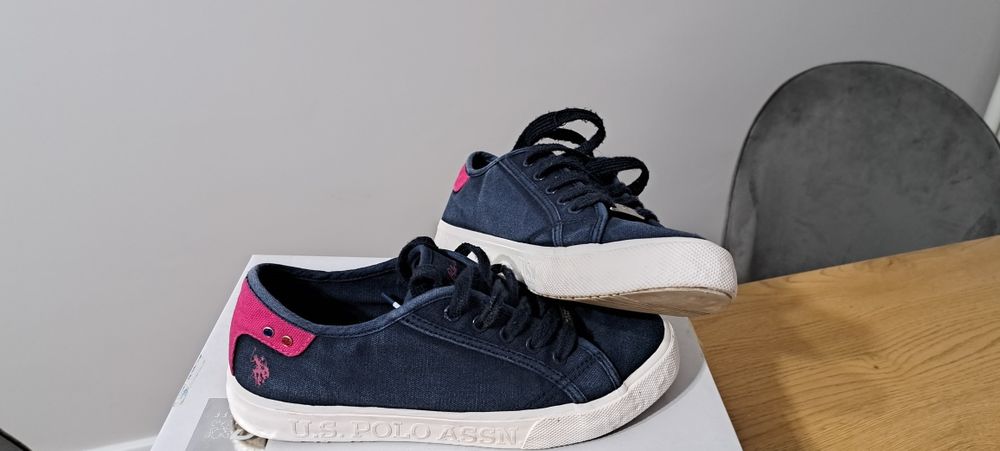 Дамски кецове POLO