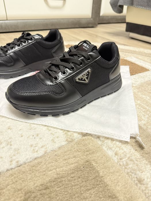 De vanzare Adidasi Prada