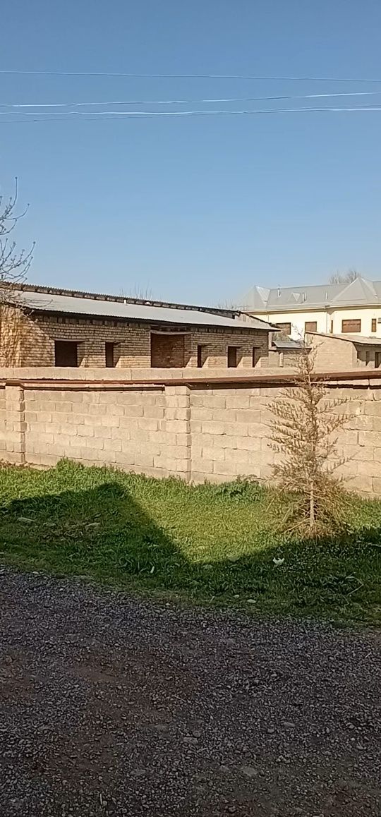 Срочна арзон нархда Бунйодкор махала енги 16 йилли продаётся