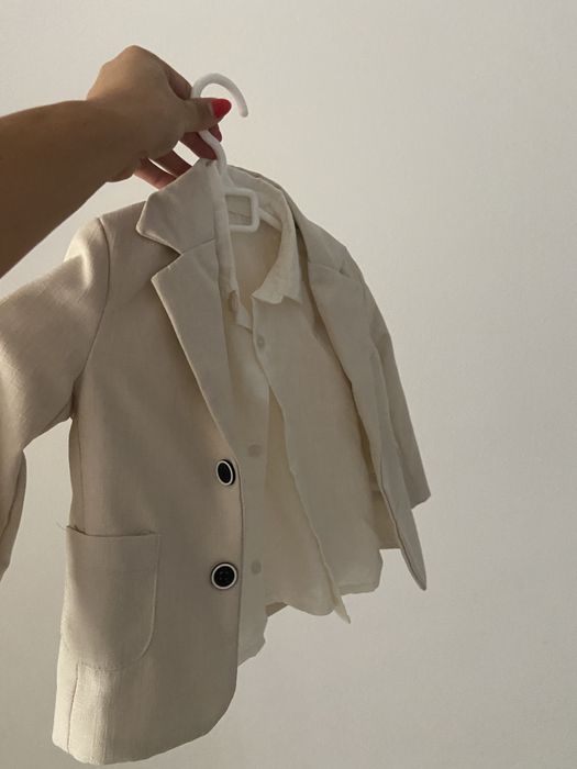 Costum elegant pentru baieti