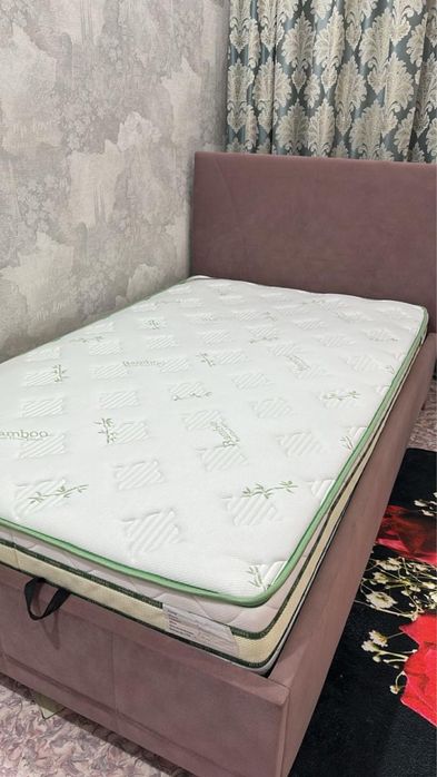 Кровать полуторка с матрасом