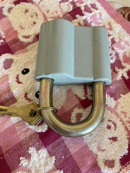 Советский құлып сатылады