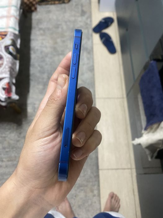 Iphone 12 ozi garantiyasi 30 kun yangilangan versiyada ios 26 berilgan