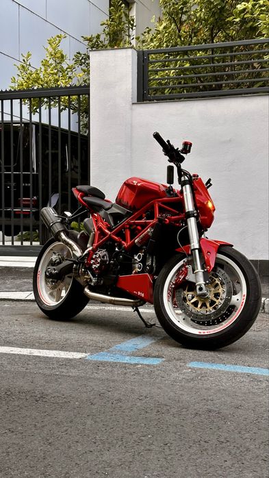 ducati custom streetfighter st4