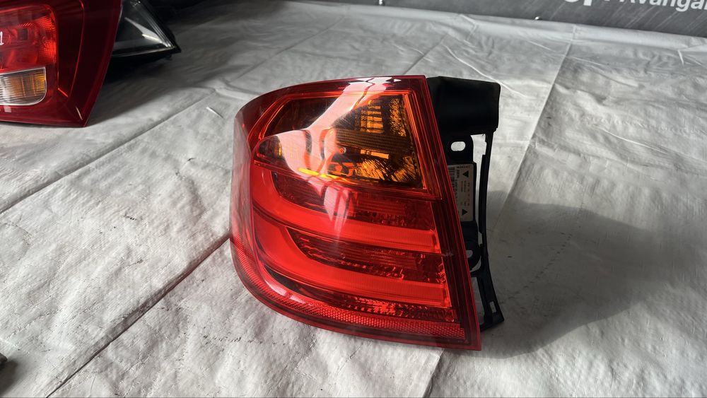 2 броя ляв стоп BMW 3 F31 (2011-2019)