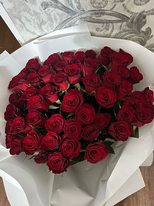 Срочно продам букет роз